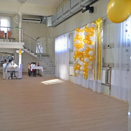 Suprise Kozlowska Wioletta Motel